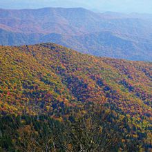 GREAT SMOKY MOUNTAINS AND GATLINBURG IN FALL