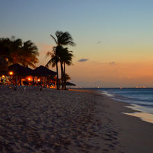 BEACHES OF ARUBA