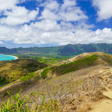 HIKING IN HAWAII