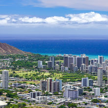 HIKING IN HAWAII