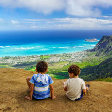 HIKING IN HAWAII