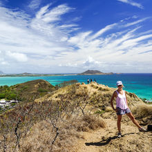 HIKING IN HAWAII