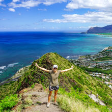 HIKING IN HAWAII