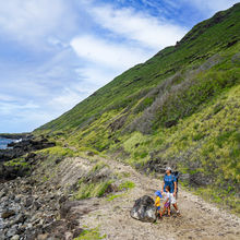 HIKING IN HAWAII