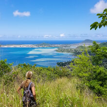 HIKING IN HAWAII